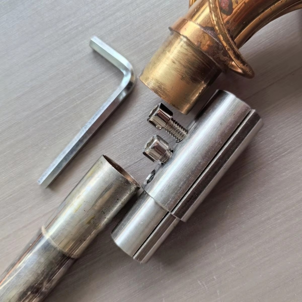 Saksafon Flüt Alto Tenor Dirse - Musical Instrument Repair incelemesi ve fiyatı